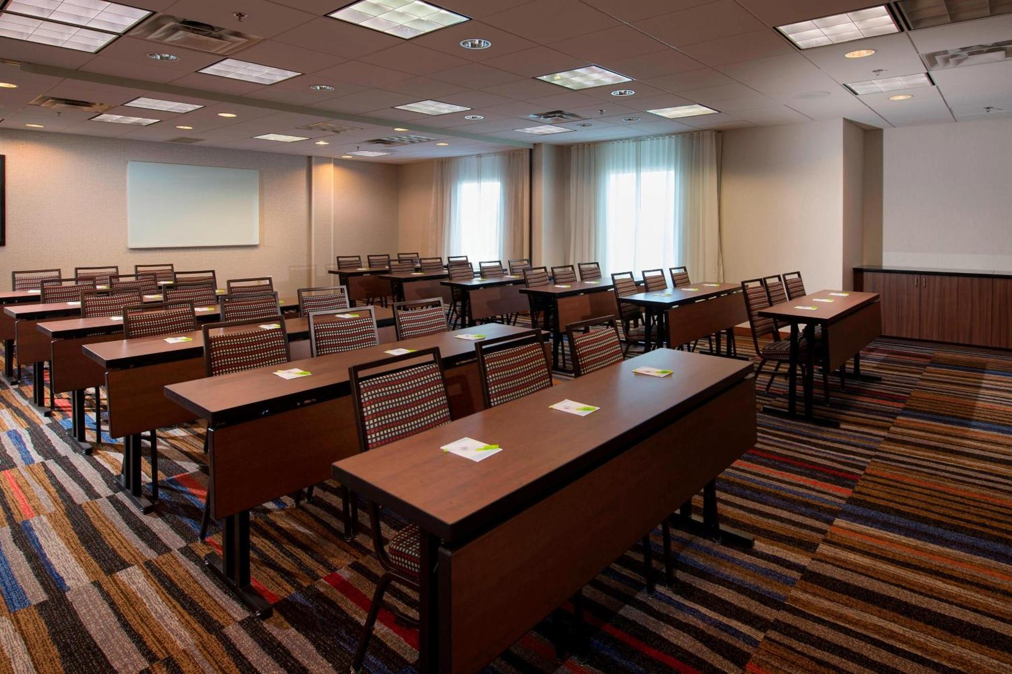 Fairfield Inn & Suites By Marriott Lynchburg Liberty University Exterior photo