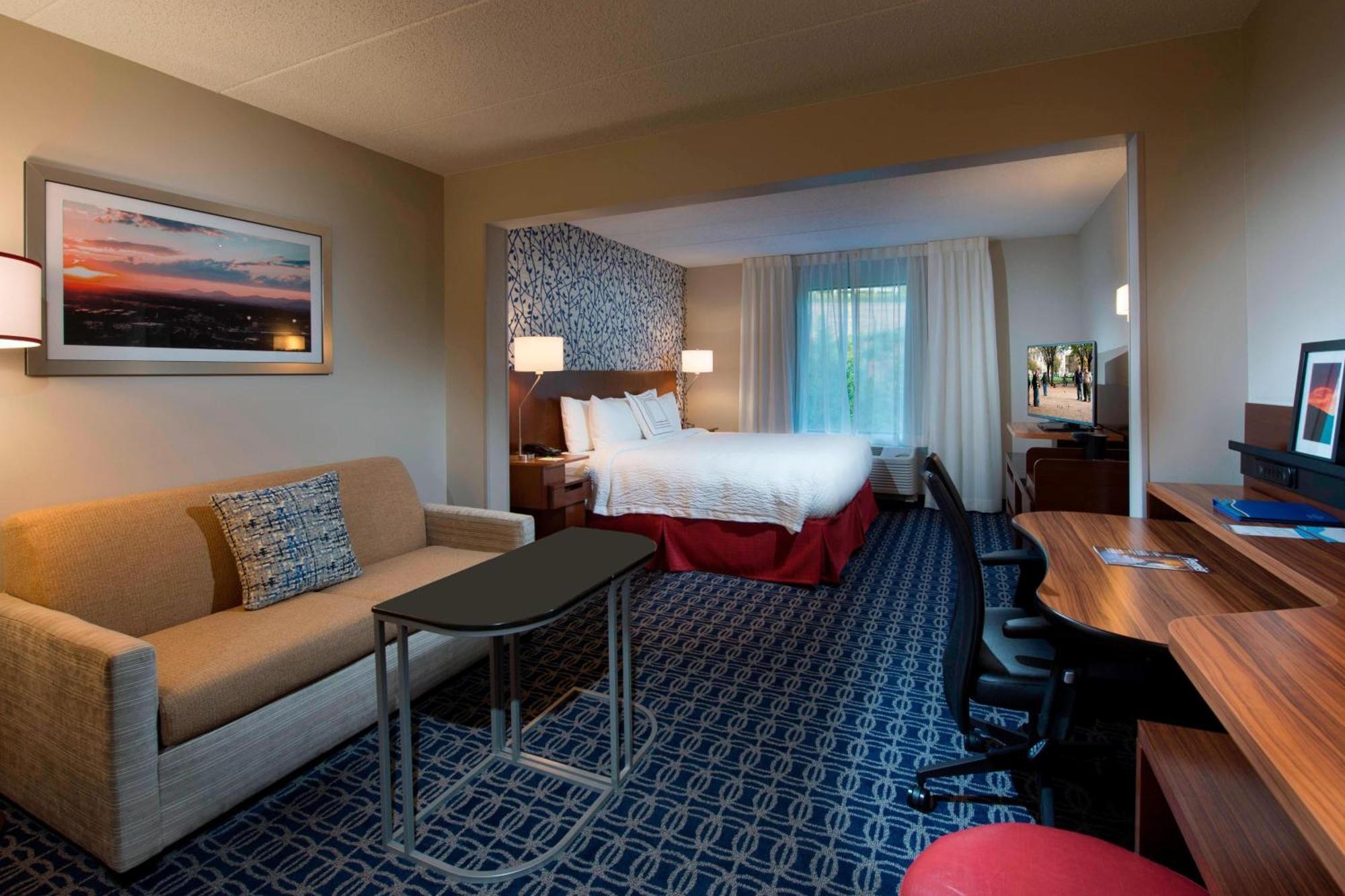 Fairfield Inn & Suites By Marriott Lynchburg Liberty University Exterior photo