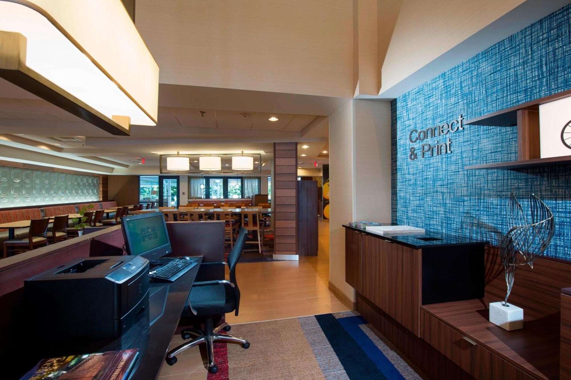 Fairfield Inn & Suites By Marriott Lynchburg Liberty University Exterior photo