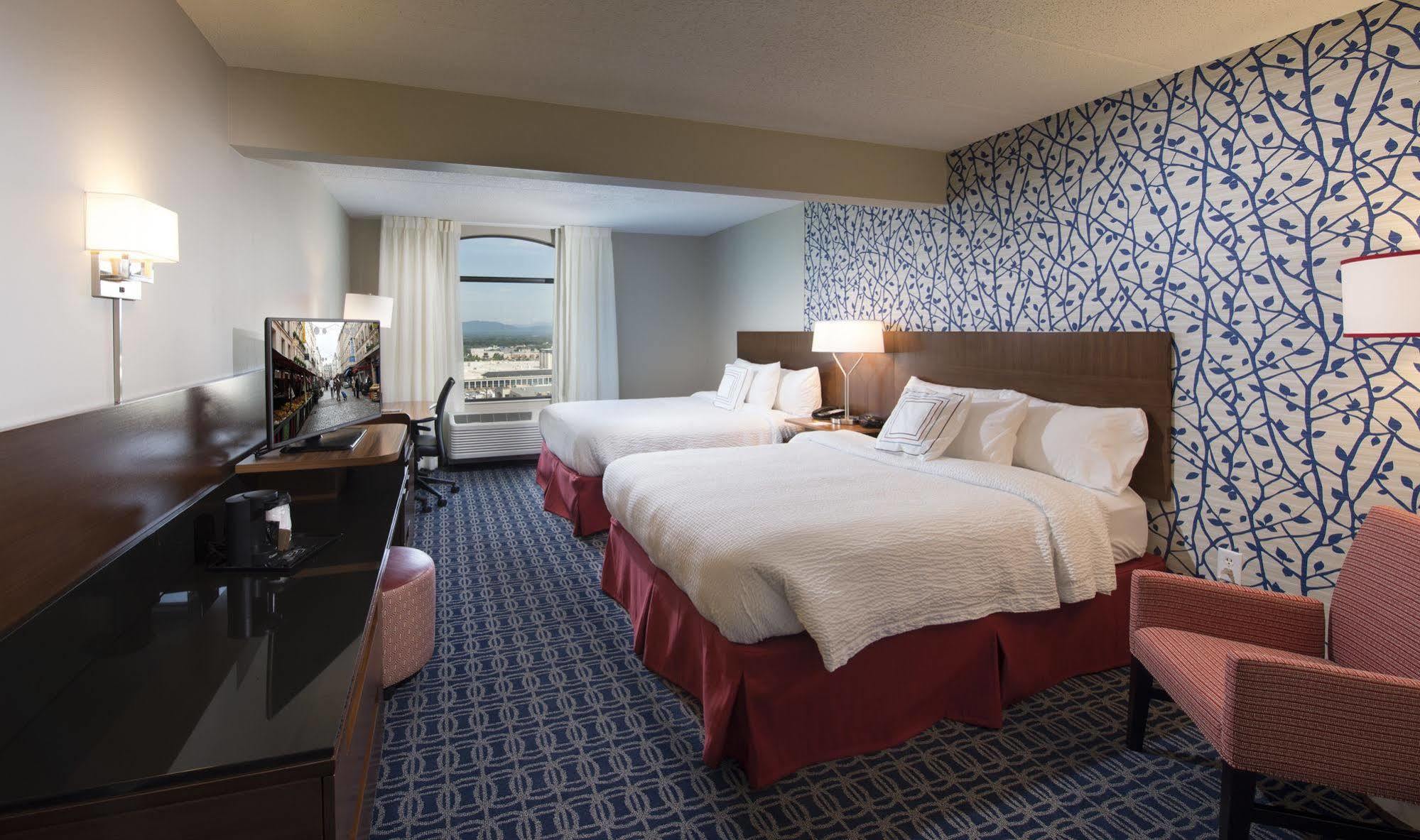 Fairfield Inn & Suites By Marriott Lynchburg Liberty University Exterior photo